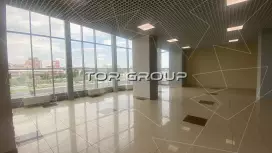 Аренда торгового помещения 47 кв.метров, 2 этаж-2. Фасад с угла