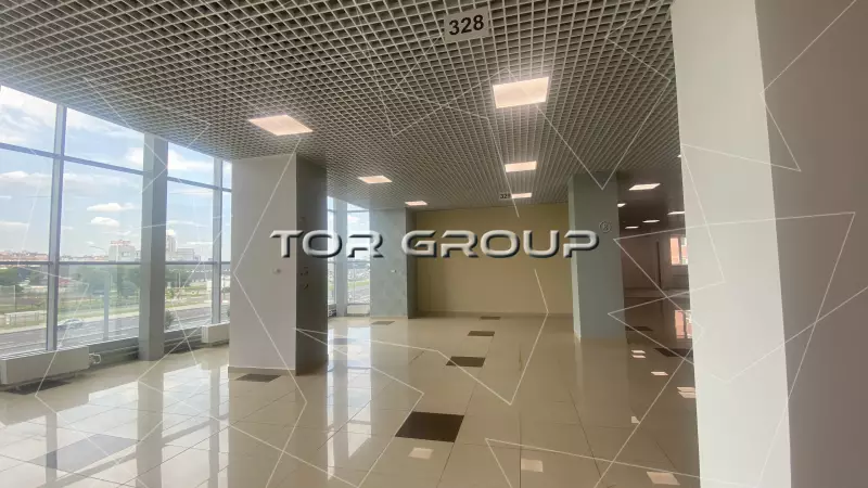 Аренда торгового помещения 47 кв.метров, 2 этаж-2. Фасад с угла