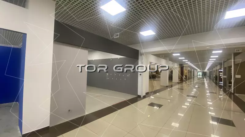 Аренда торгового помещения 112 кв.метров, 2 этаж-2. Фасад с угла