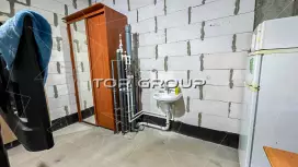 Торговое, 55,5 м2, высокие потолки, витрины-98. Фото объекта