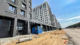Торговое, 55,5 м2, высокие потолки, витрины-98. Фото объекта
