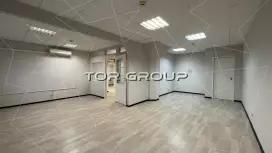 Аренда офиса 79.75 кв.метров, 3 этаж-98. Фото объекта