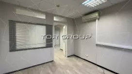 Аренда офиса 79.75 кв.метров, 3 этаж-98. Фото объекта