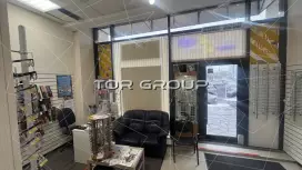 Магазин на 1 этаже БЦ, 38 м2-98. Фото объекта