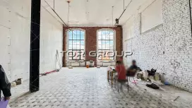 Аренда офиса 130 м2, потолок 5м-98. Фото объекта