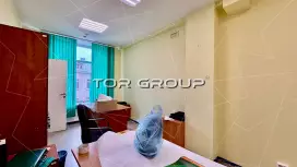 Аренда офиса 184 м2, кабинеты-98. Фото объекта