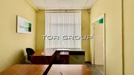 Аренда офиса 184 м2, кабинеты-98. Фото объекта