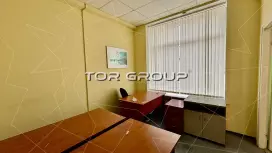 Аренда офиса 184 м2, кабинеты-98. Фото объекта