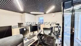 Универсальное 180 м2 1 этаж отд.вход-98. Фото объекта