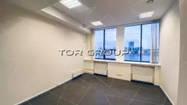 Офис 234 м2, кабинетка с ремонтом-98. Фото объекта