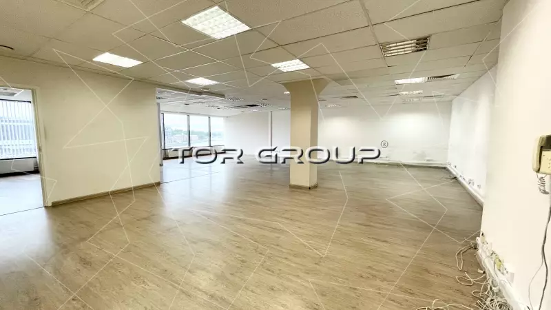 Аренда офиса 130.1 кв.метров, 5 этаж-98. Фото объекта