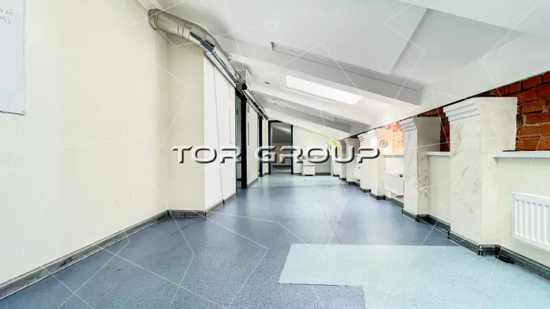 Офис 135 м2 с ремонтом-98. Фото объекта