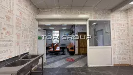 Помещение 18.6м2, 1 этаж., у входа в ТЦ. У метро-98. Фото объекта