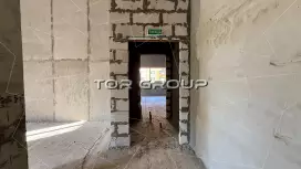 Свободное назначение 260 м2, высокий потолок-98. Фото объекта