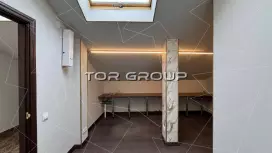Аренда офиса 177 кв.метров, 5 этаж-98. Фото объекта