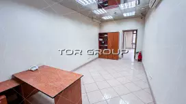 у метро 114 м  без комиссий вход с фасада-98. Фото объекта