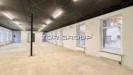 Аренда офиса 237 кв.метров, 2 этаж-98. Фото объекта