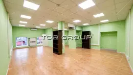 Офис 89 м&sup2; с ремонтом.  есть 33-500м-98. Фото объекта