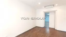 Аренда офиса 27.3 кв.метров, 3 этаж-98. Фото объекта