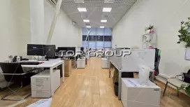 ОФИС 157 м&sup2; С ВЫСОКИМИ ПОТОЛКАМИ И РЕМОНТОМ-98. Фото объекта