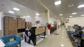 Отдел 60 м2 в ТЦ. Есть развозка.-98. Фото объекта