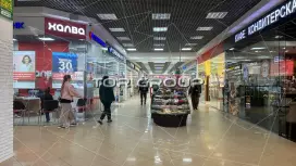 Аренда торгового помещения 60 кв.метров, 2 этаж-3. Входная группа с фасада