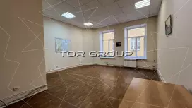 Аренда офиса 32 кв.метров, 2 этаж-98. Фото объекта