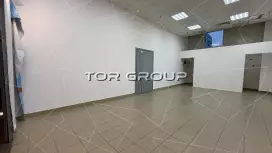 Аренда помещения 40,3 м2 в большом ТЦ-98. Фото объекта