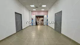 Аренда помещения 40,3 м2 в большом ТЦ-98. Фото объекта