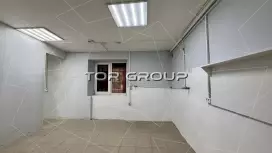 Аренда 185.6м2,отд.вход,парковка.Под склад/магазин-98. Фото объекта