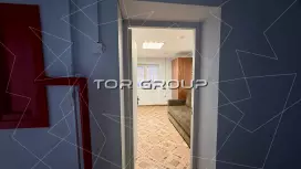 Аренда 185.6м2,отд.вход,парковка.Под склад/магазин-98. Фото объекта