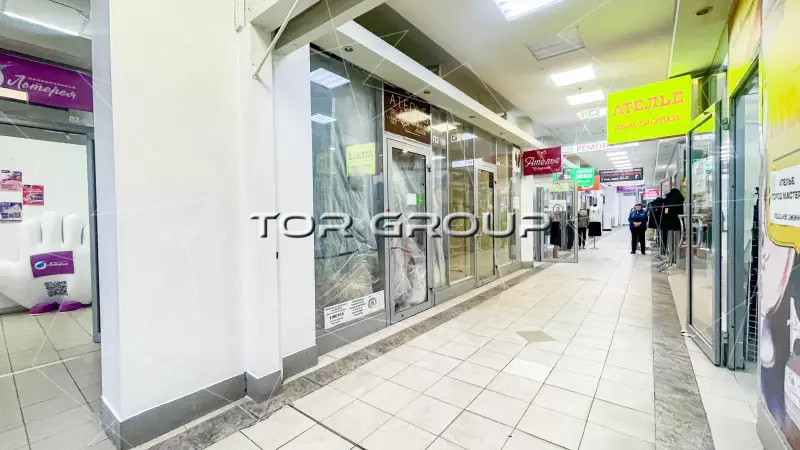 500 м2 у метро в ТРК-98. Фото объекта