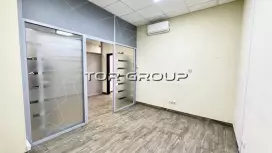 Офис 53 м2, 2 смежных кабинета-98. Фото объекта