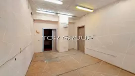 Аренда офиса 27.7 кв.метров, 1 этаж-98. Фото объекта