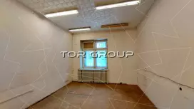 Аренда офиса 27.7 кв.метров, 1 этаж-98. Фото объекта
