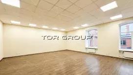 Здание 483 м&sup2;под офис,клинику. есть 33-500м-98. Фото объекта