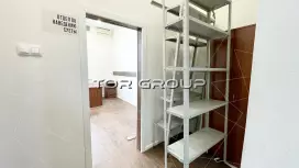 Аренда офиса 23.6 кв.метров, 4 этаж-98. Фото объекта