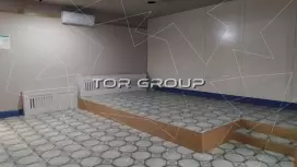 Аренда торгового помещения 134.6 кв.метров, 1 этаж-98. Фото объекта