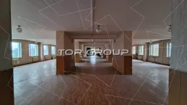 Аренда  900 кв.метров, 3 этаж-98. Фото объекта