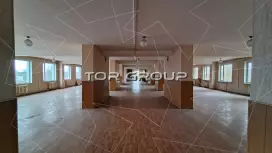 Аренда  900 кв.метров, 3 этаж-98. Фото объекта