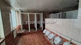 Аренда  900 кв.метров, 3 этаж-94. Санузлы