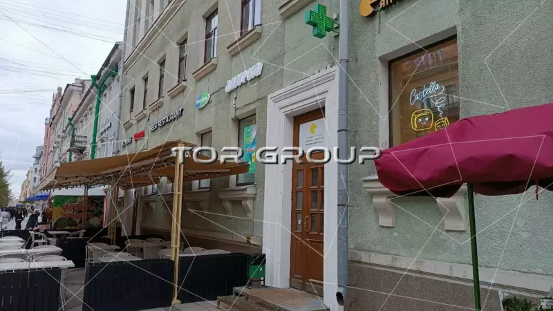 100 м2 на трафике у метро-98. Фото объекта