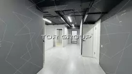 Под танцы 180 м2 в жилом районе-98. Фото объекта