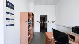 Офис 47 м2, у метро. Без комиссии-98. Фото объекта
