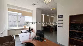 Офис 47 м2, у метро. Без комиссии-98. Фото объекта