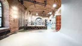 Универсальное 311 м2. Лофт,театр,творчество-98. Фото объекта
