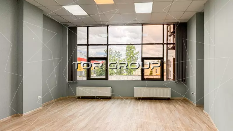 Офис 160 м2. Без комиссии. С ремонтом-98. Фото объекта