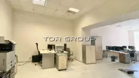 Офис 78 м2 с ремонтом и каб.руководителя-98. Фото объекта