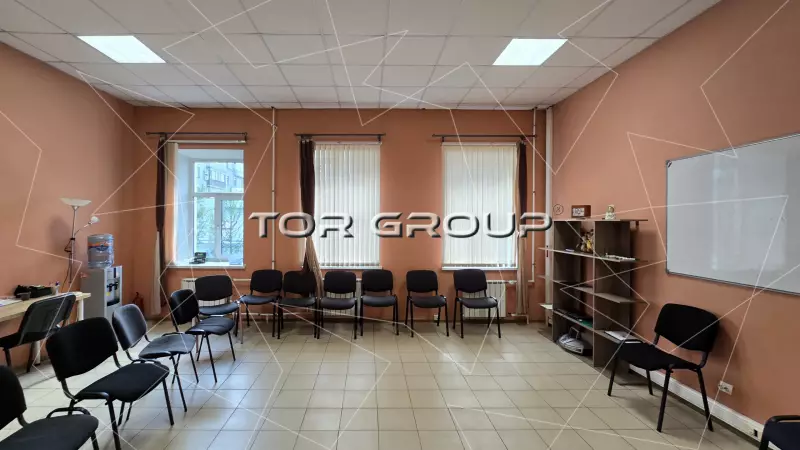 Аренда офиса 137.7 кв.метров, 4 этаж-98. Фото объекта
