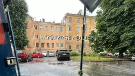 Аренда универсального помещения 89.9 кв.м, 1 этаж-98. Фото объекта